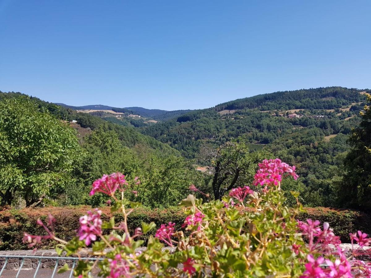 Auberge De Thelis Thélis-la-Combe Exterior foto