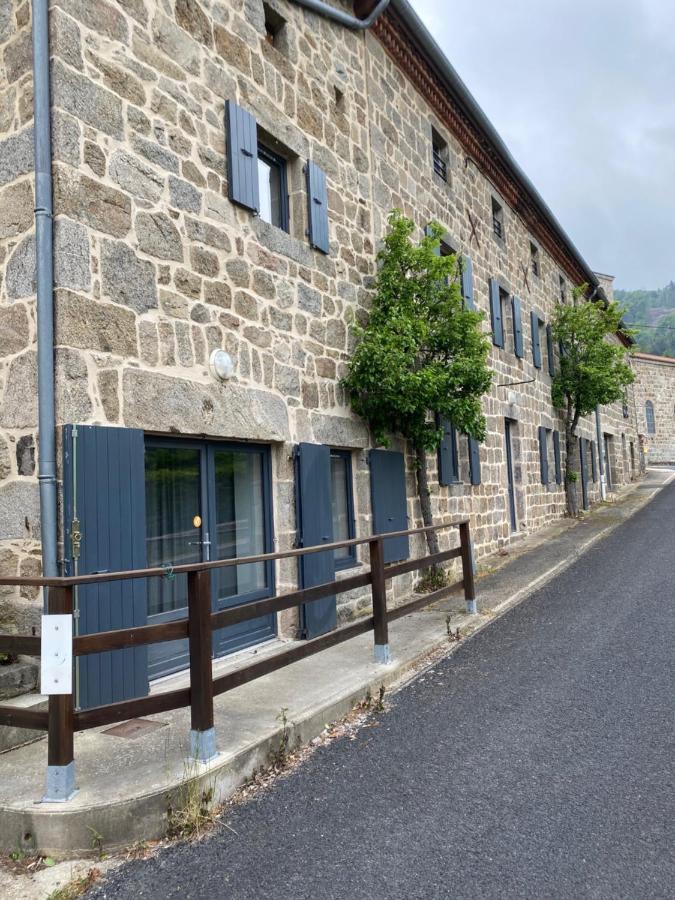 Auberge De Thelis Thélis-la-Combe Exterior foto